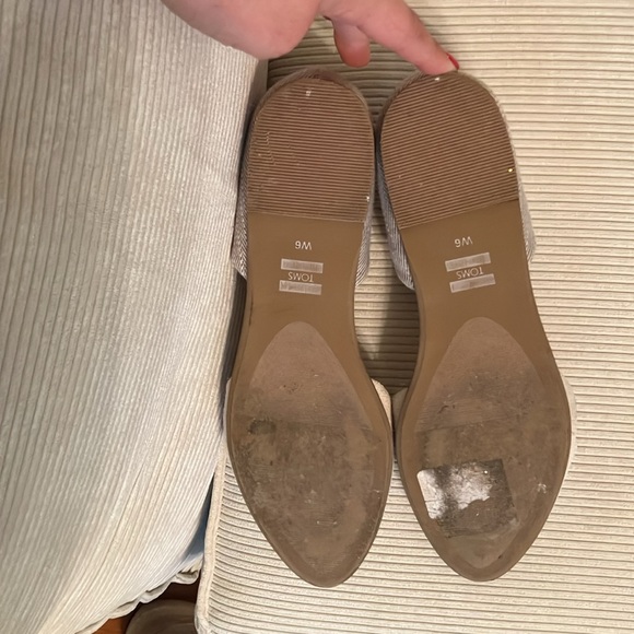 Women’s Toms Suede & Fabric Flats - Picture 2 of 10